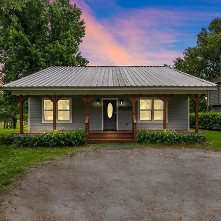 Old And Lost River Home On The River By Super Hosts Instant Book Barbers Hill Wifi Work Space Fishing Hunting Bird Watching Baytown Esterno foto